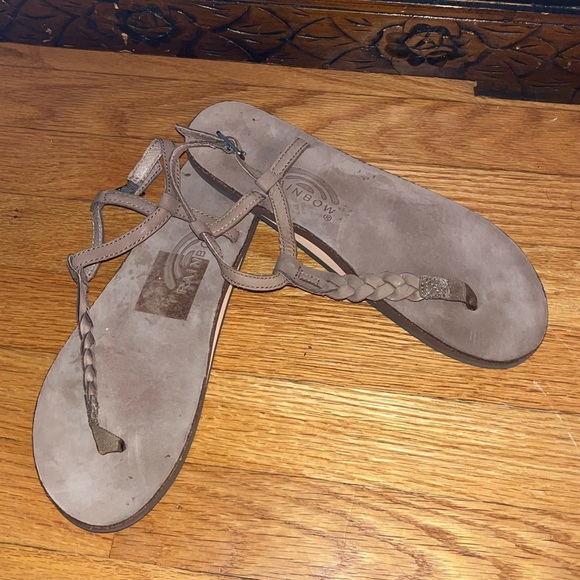 EUC RAINBOW SANDALS T STREET SINGLE LAYER CENTER BRAID ANKLE STRAP size 7.5-8.5 - Picture 2 of 8